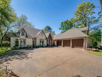 102 Dogwood Lakes Cir