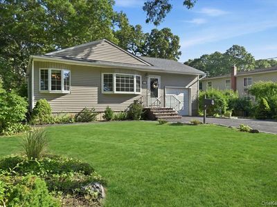 Property at 25 W Oakdale Street, Bay Shore, NY