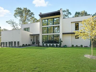 9 Kirby Lane N