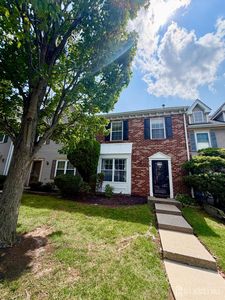 13 Dartmouth Way