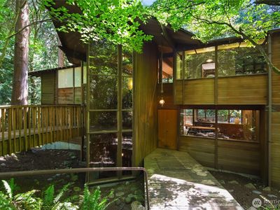 17228 10th Avenue NW