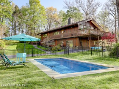 380 Long Ridge Rd