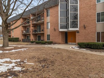 1052 N Mill St APT 111