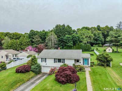 6 Fairview Ave Extension