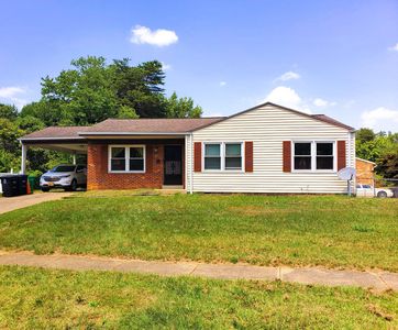 2704 John A Thompson Rd