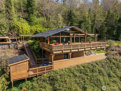 842 Strait View Drive