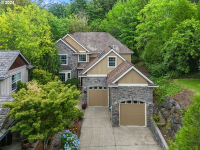 9521 NW Randall Ln