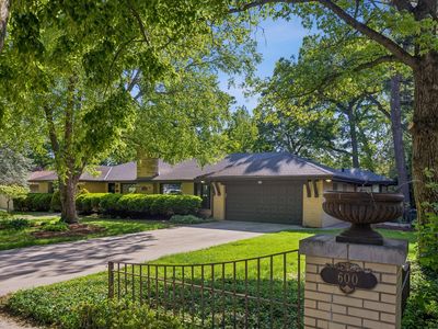 600 Midway Park