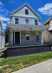 623 Nott Street