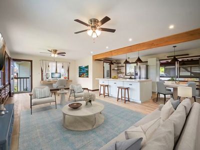 4736 Hokuloa Pl