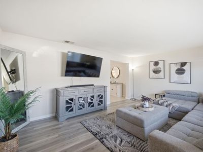 5475 Don Juan Cir
