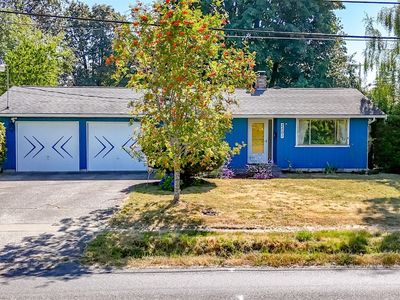 2501 64th Avenue NE