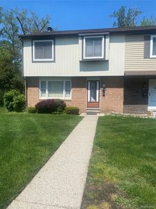 38175 Carolon Blvd