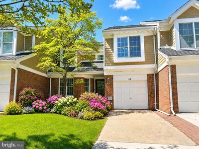 64 River Oaks Cir