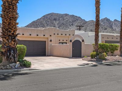 54220 Avenida Carranza