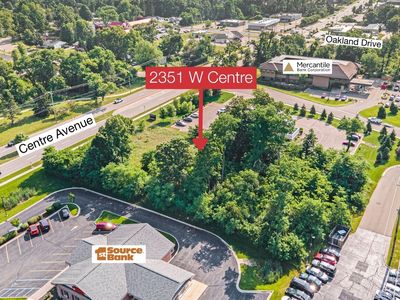 2351 W Centre Ave