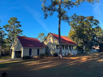 Property at 800 W Shore Dr, Ochlocknee, GA