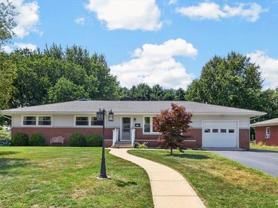 108 Mohawk Dr
