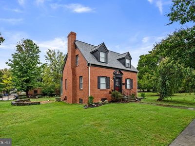 4416 Nash St NE