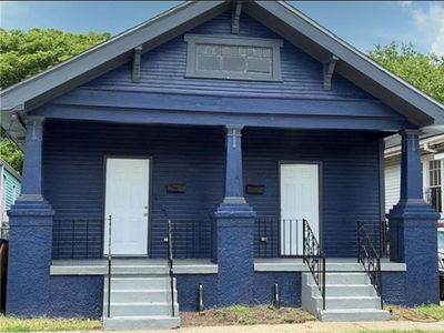4113 N Claiborne Ave