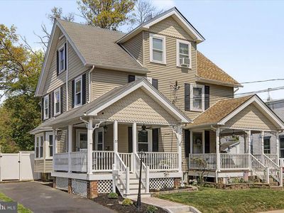 53 E Montgomery Ave