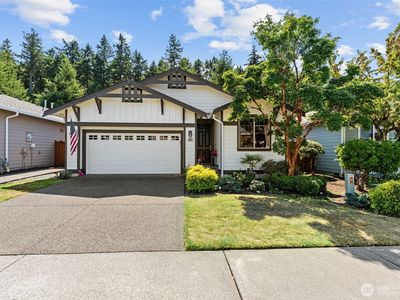 8325 Bainbridge Loop NE