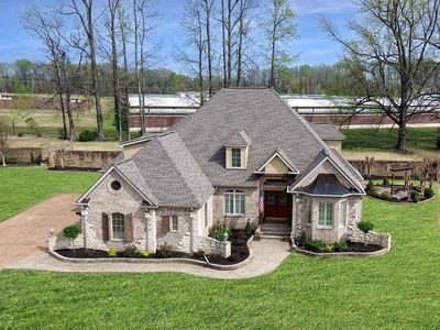 104 Lochmeade Dr