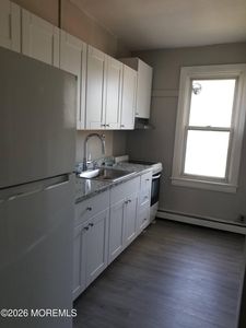5732 Main Street