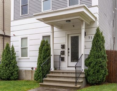 71 Savin St #2