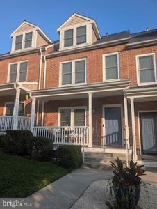 78 Chesapeake St