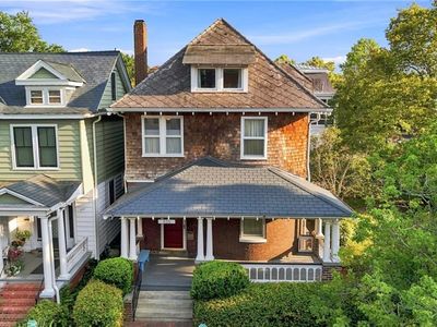 535 Hampton Pl