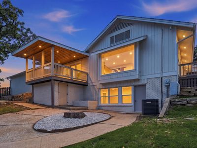 701 Oak Ridge Dr