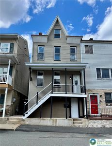 358 Front St