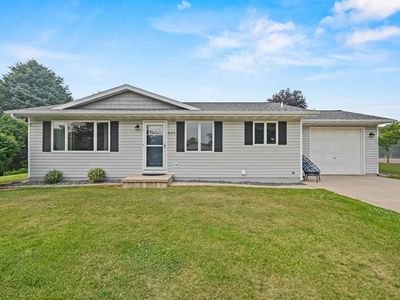405 W Greenfield Ave