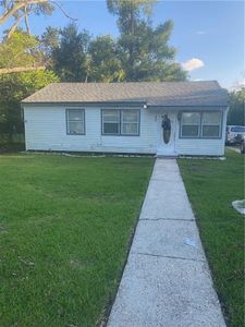 409 Kostmayer Ave