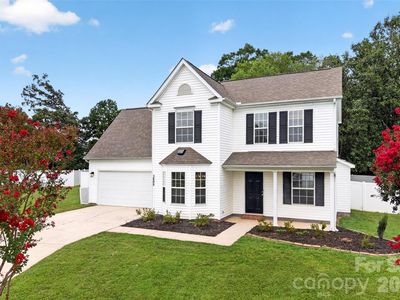 3808 Nuthatch Dr