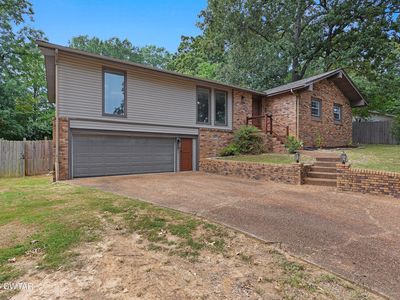 77 Hansford Pl