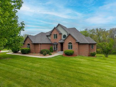4551 E Ravens Ridge Dr