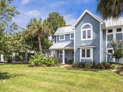 26276 Saint Lucia Dr