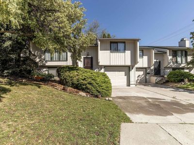 1206 N Van Marter Rd