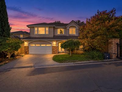 4349 Kentwood Ln