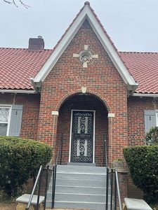1714 Otis St NE