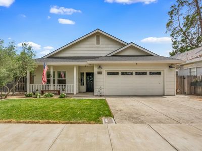 436 Louie Ave