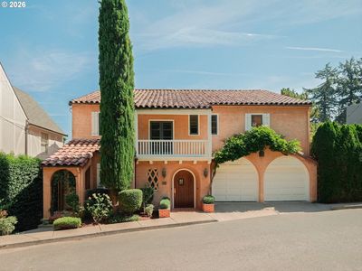 2661 SW Buena Vista Dr