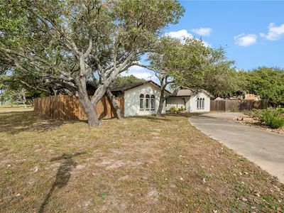 1518 Kenwood Dr