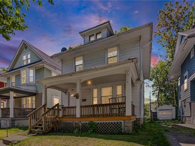443 Melville St