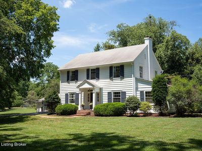 12107 Locust Ln