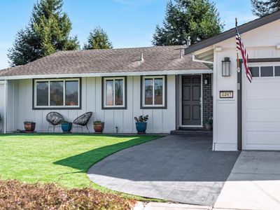 4492 Ranchero Dr