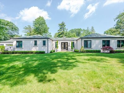 39 N Clover Drive