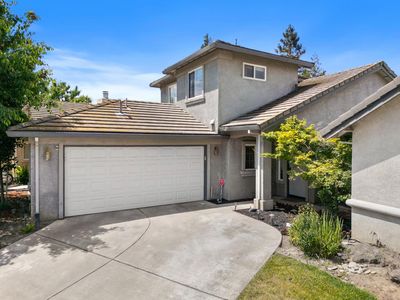 1327 Pippen Ln